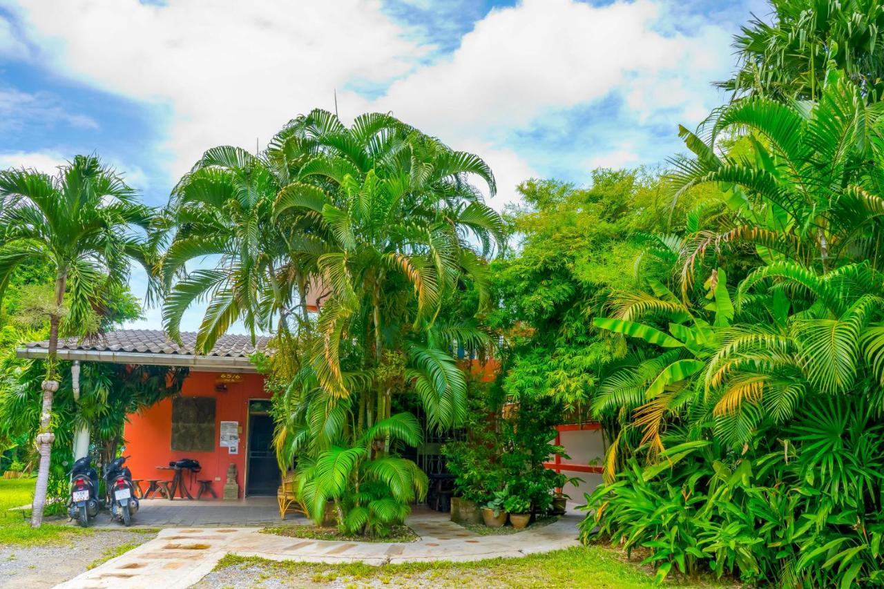 Chez Charly Bungalow Nai Yang Exterior foto