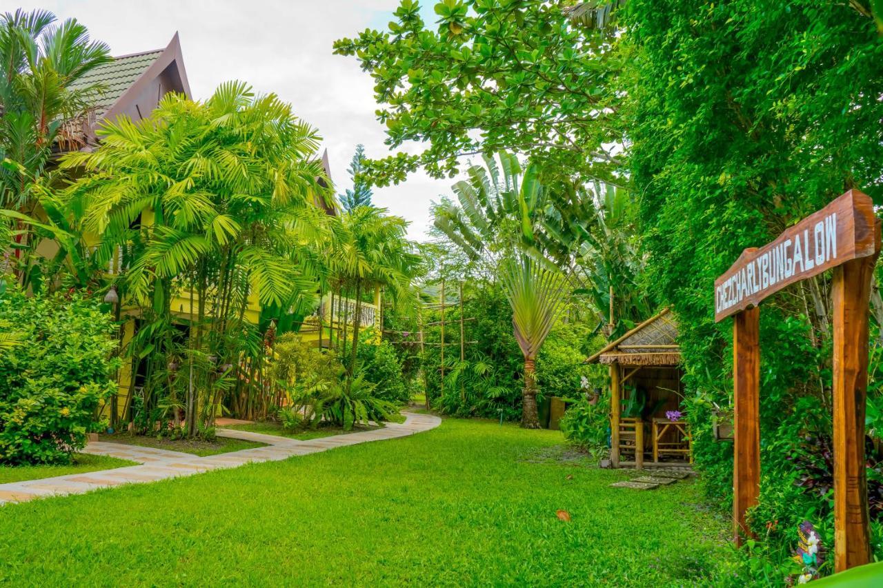 Chez Charly Bungalow Nai Yang Exterior foto